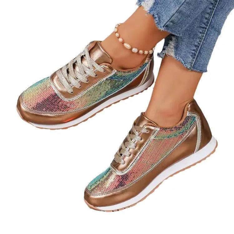 Women's thick-soled casual sneaker with square toe and PU leather upper in black colour