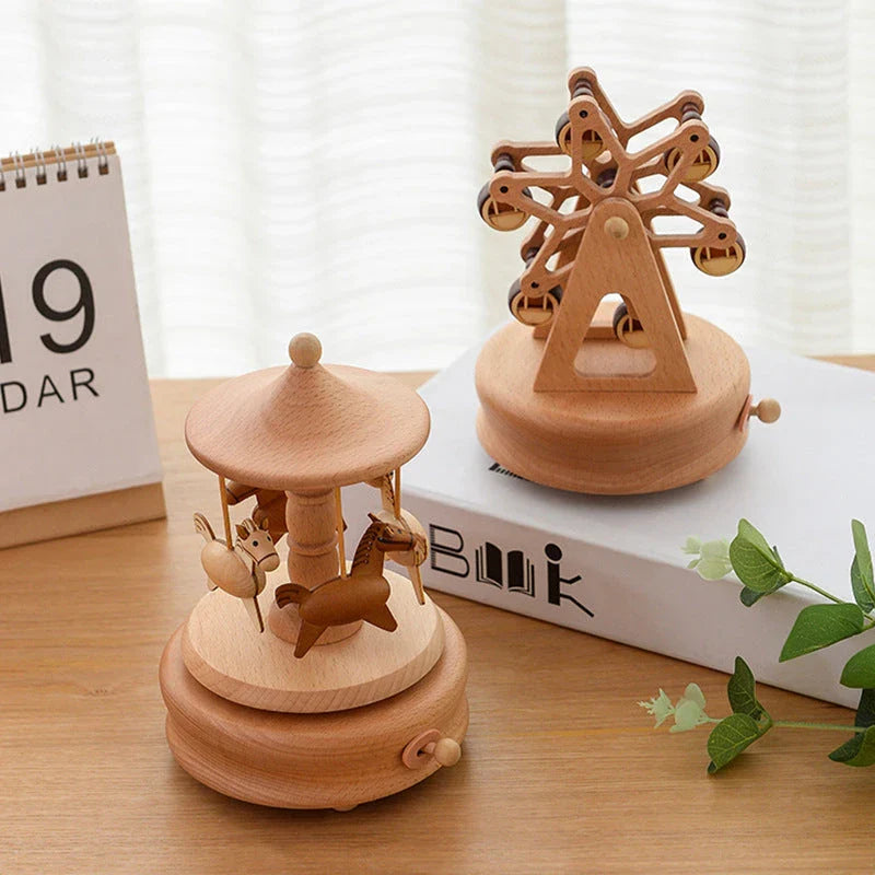 Innovative rotating wooden music box with Yunsheng movement, European-style design