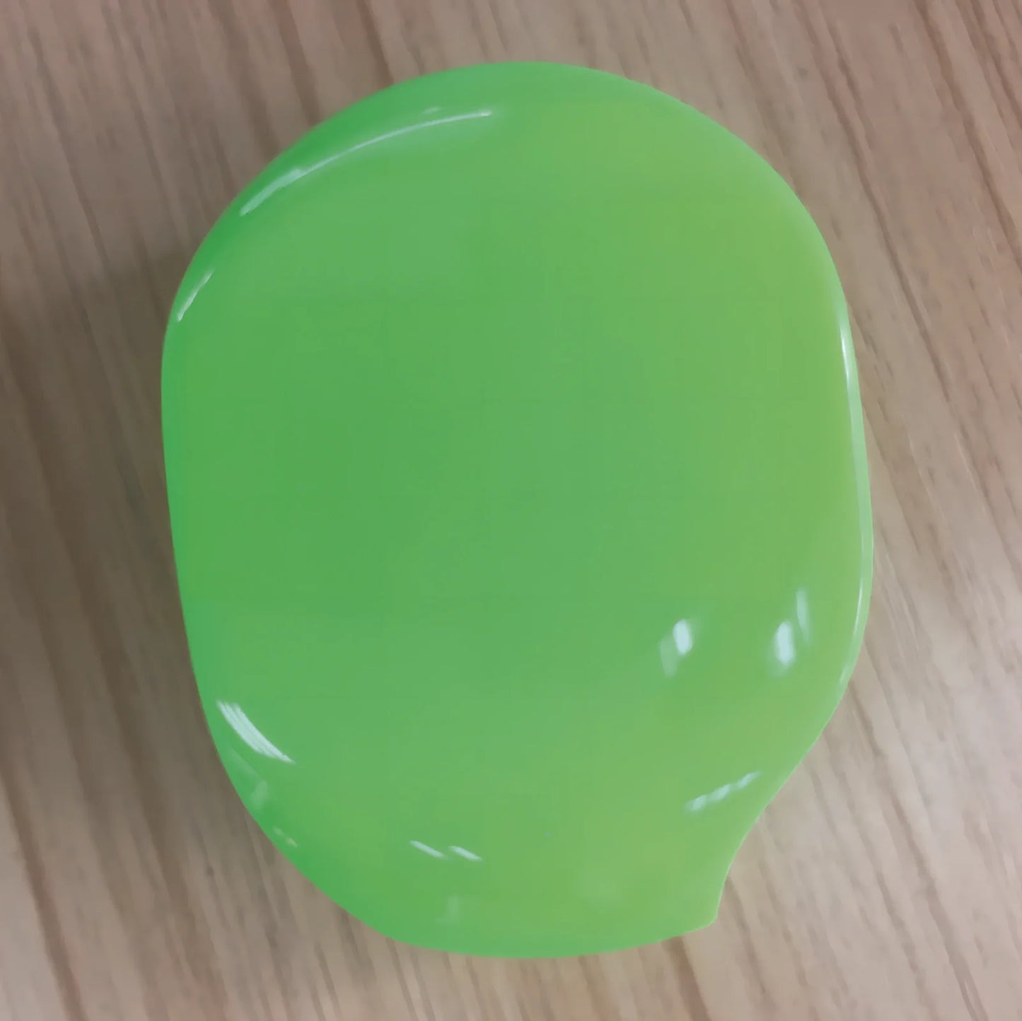 Black automatic cord winder organising 1.2m earphone cable, 68x50x29mm size, PC+ABS material