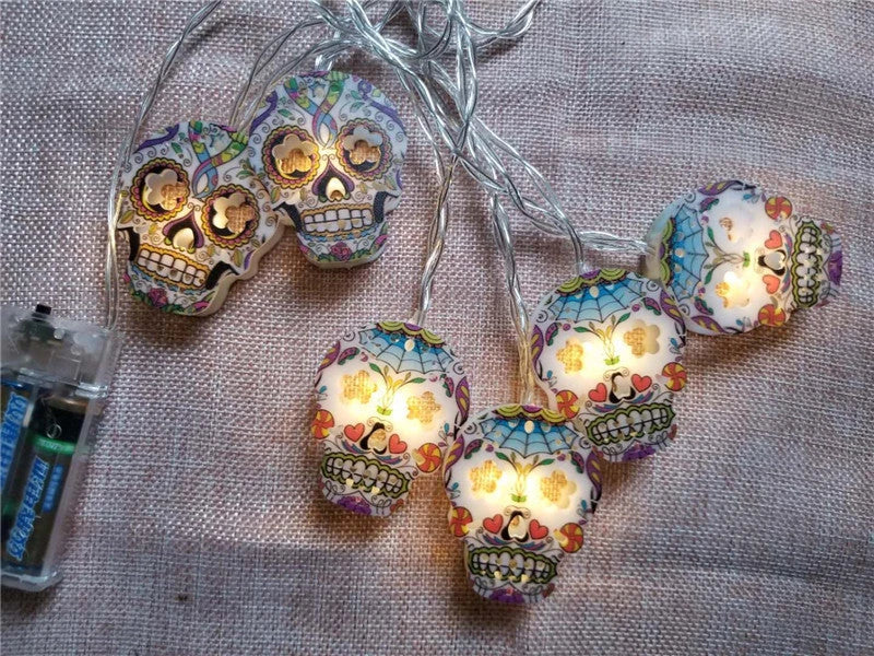 Halloween Skull LED Light String with 20 lights on a 3-meter wire