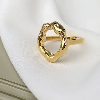 Vintage French cold wind ring with geometric design and electroplating finish
