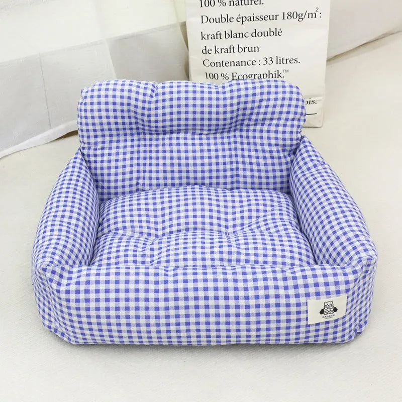 Stain-resistant cloth dog car nest in grey or blue plaid, sizes 40cm or 55cm
