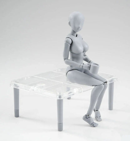Articulated human mannequin kits for artists with interchangeable accessories