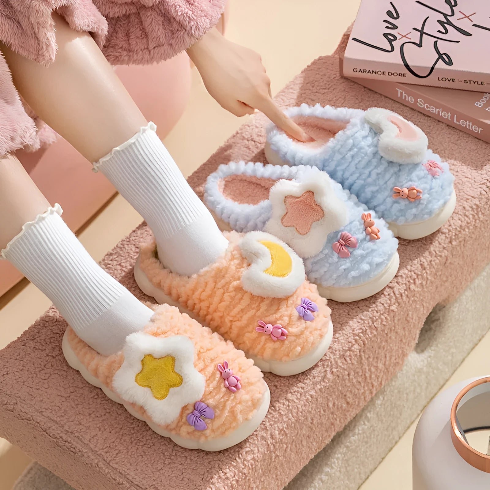 Women's light blue cartoon animal fleece-lined slippers with floral pattern and PVC sole