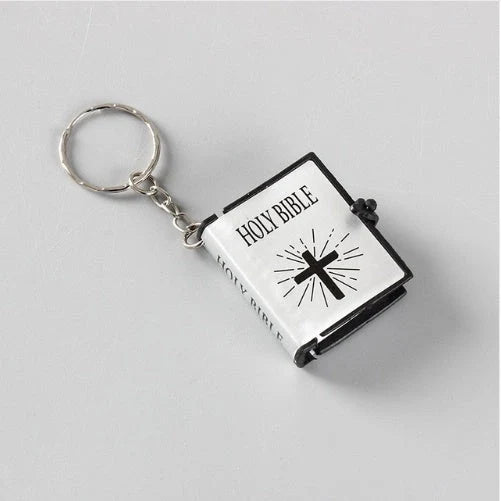 Mini Holy Bible Keychain with Jesus Cross in PVC colour leather, dimensions 4.5x6.0cm