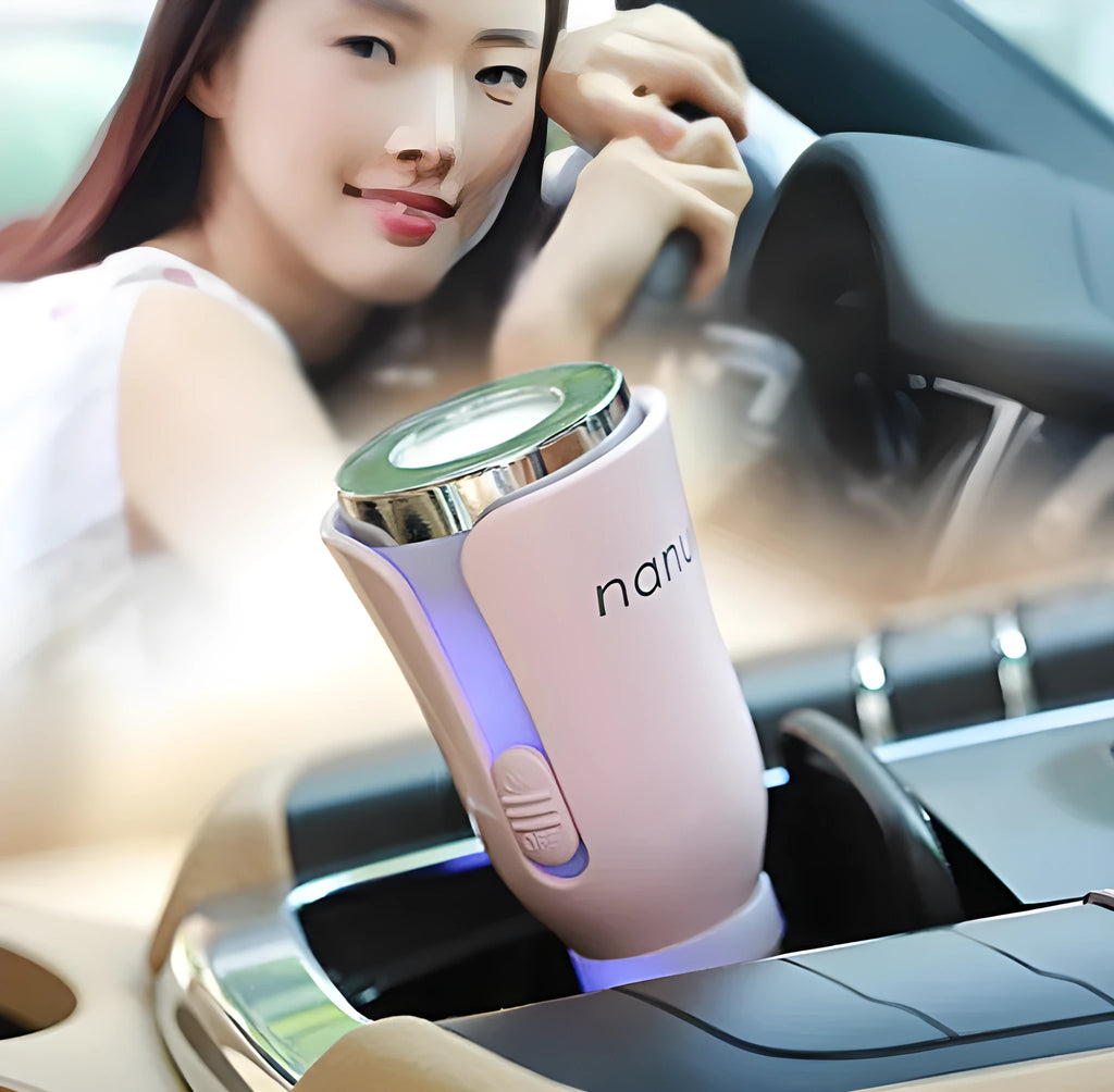 Car aroma diffuser with dual USB charger in black colour, 45 x 118 mm size