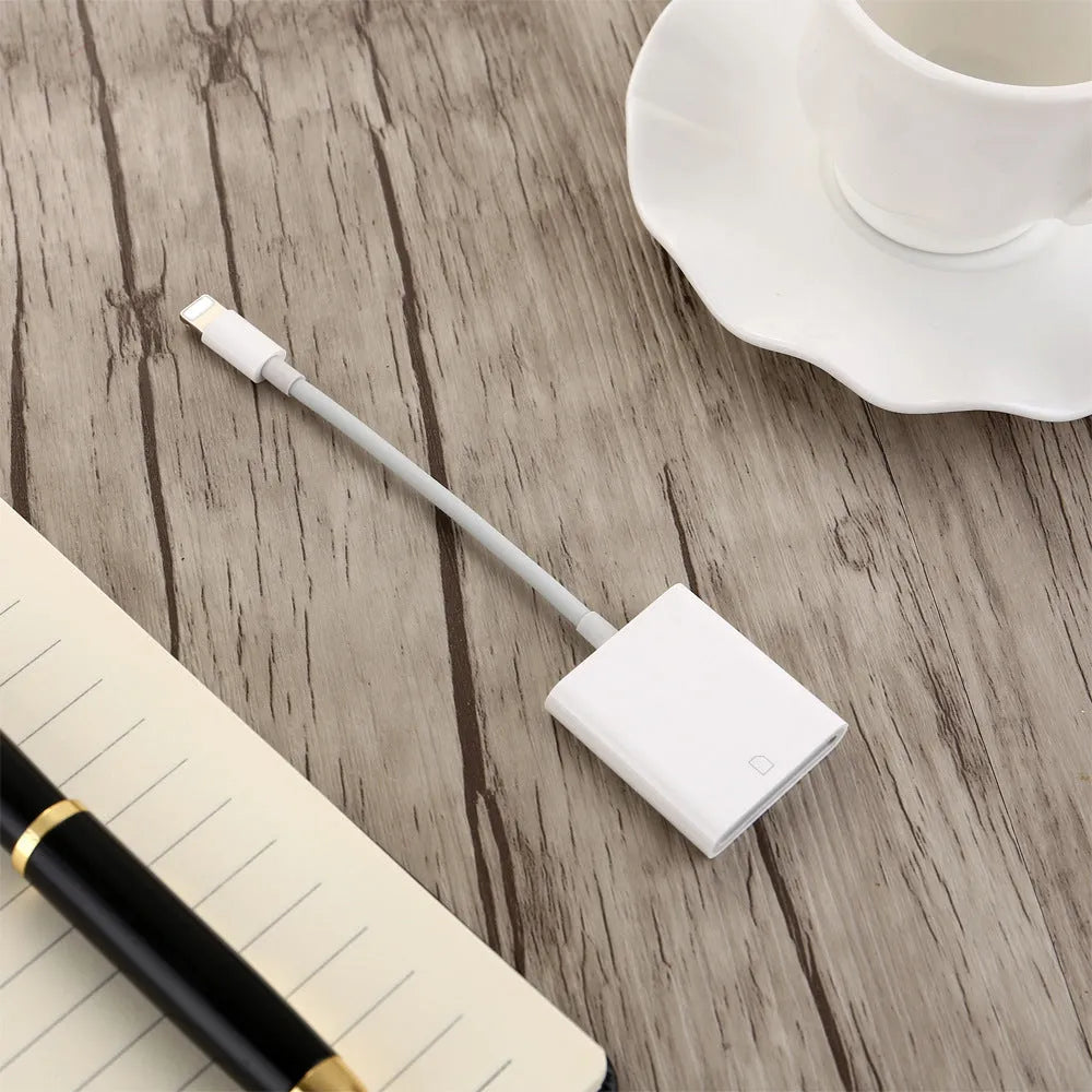 USB 2.0 SD card reader with 10cm black cable and TPE ABS housing