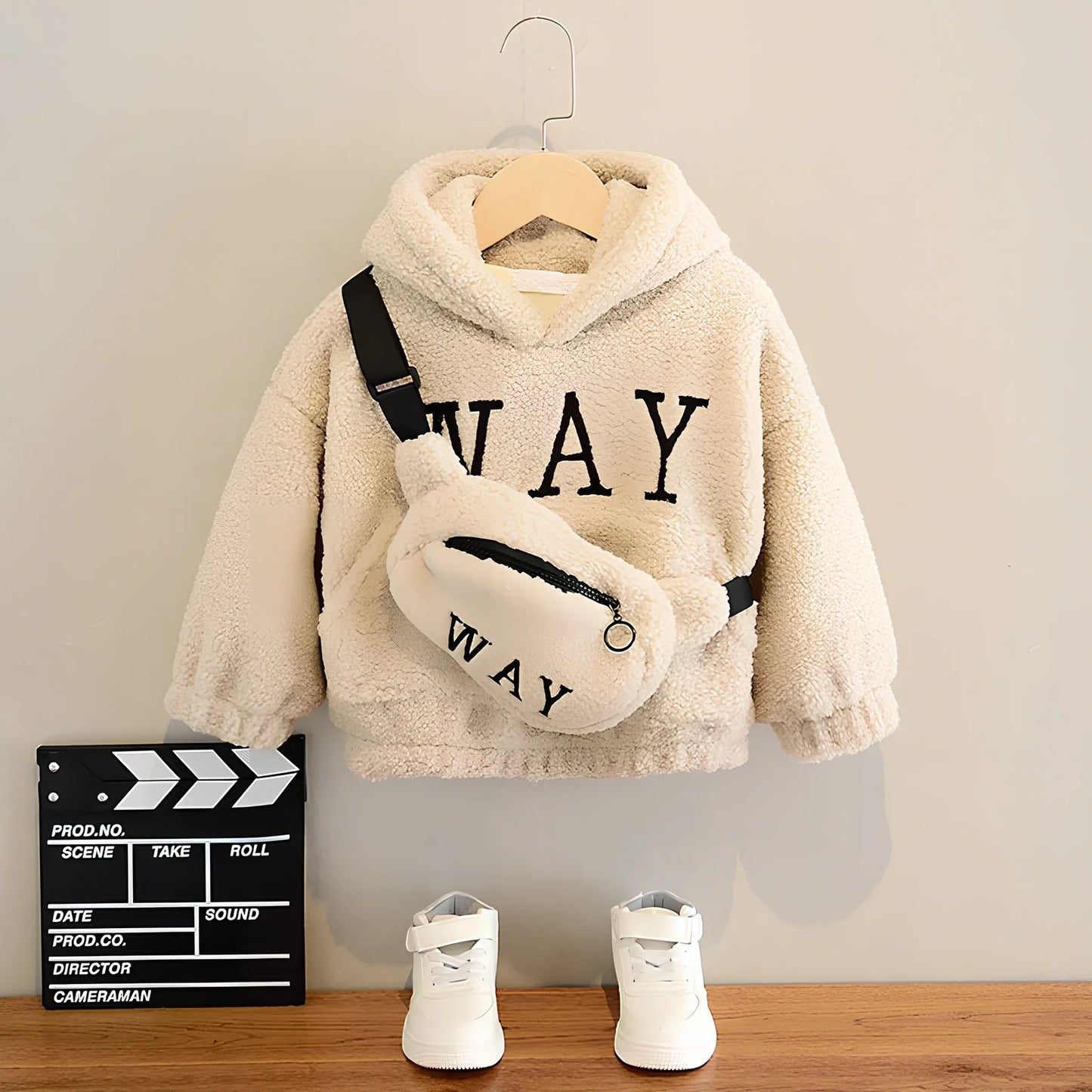 Children's cashmere fleece jacket with detachable cartoon hat in beige, green, or orange