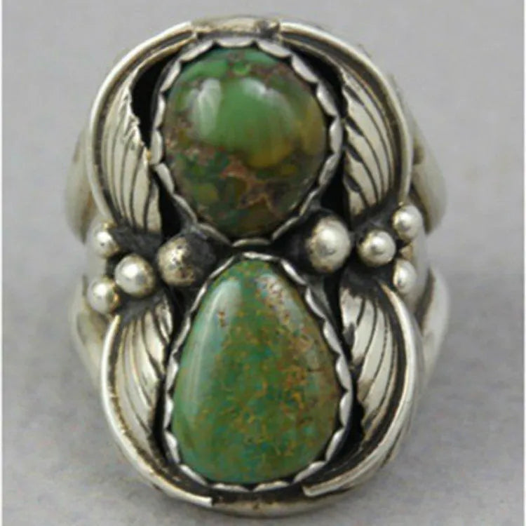 Turquoise geometric women's ring with retro inlaid design on finger