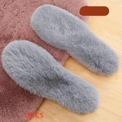 Winter sheepskin insoles with wool layer for warmth and comfort
