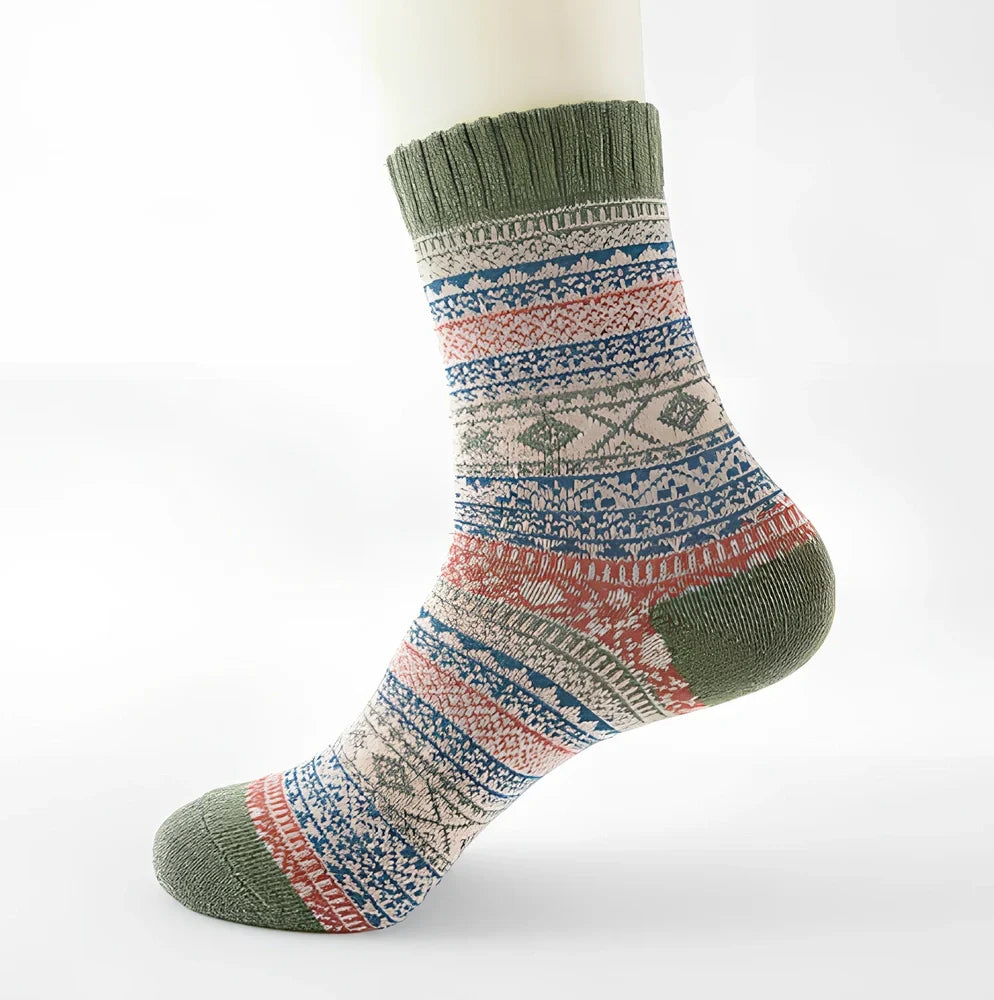 Pack of 5 thick stripe wool blend socks in various colours, featuring 15% rabbit hair for winter warmth, fitting sizes 39-42