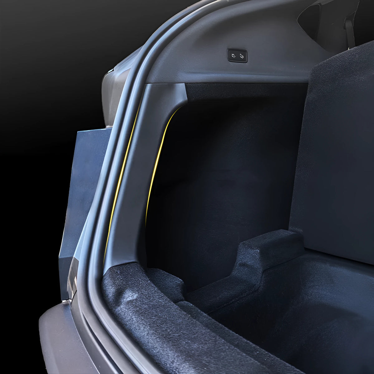 Black plastic car trunk threshold guard anti-kick pad measuring 50x15x8cm