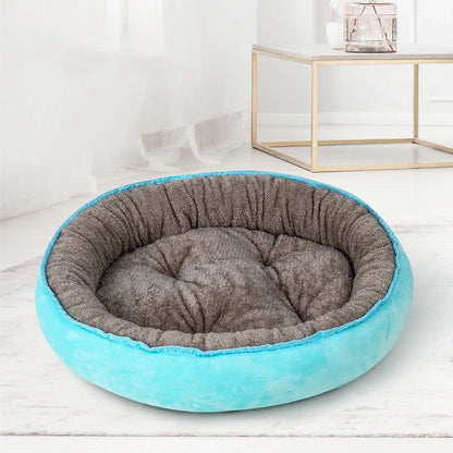 Durable dog mattress for pets up to 16kg, available in three sizes and multiple colors.