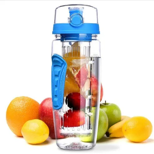Free fruit infuser shaker bottle 900ml leak-proof portable in black with removable fruit holder