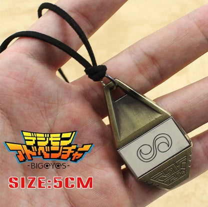 Adjustable magnetic pendant necklace with durable nylon rope and sleek metal pendant