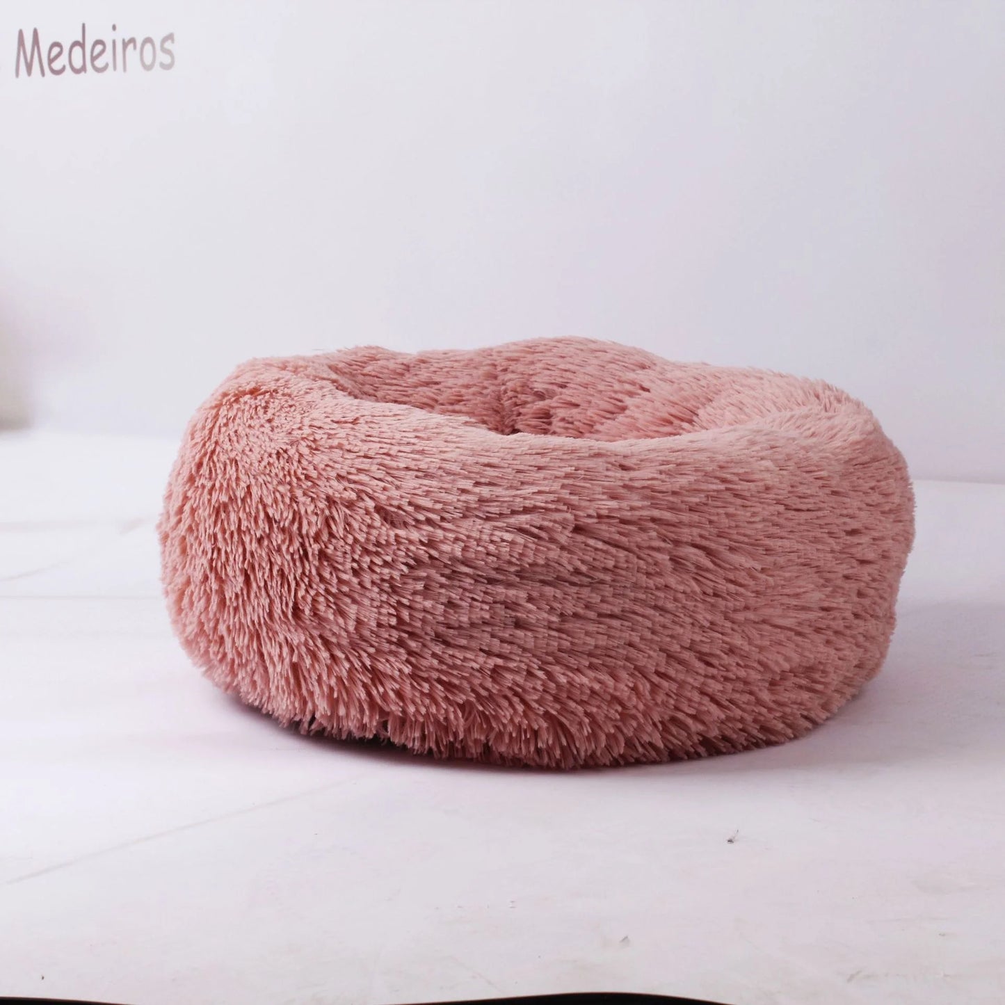 Plush pet nest in various colours and sizes for ultimate pet comfort