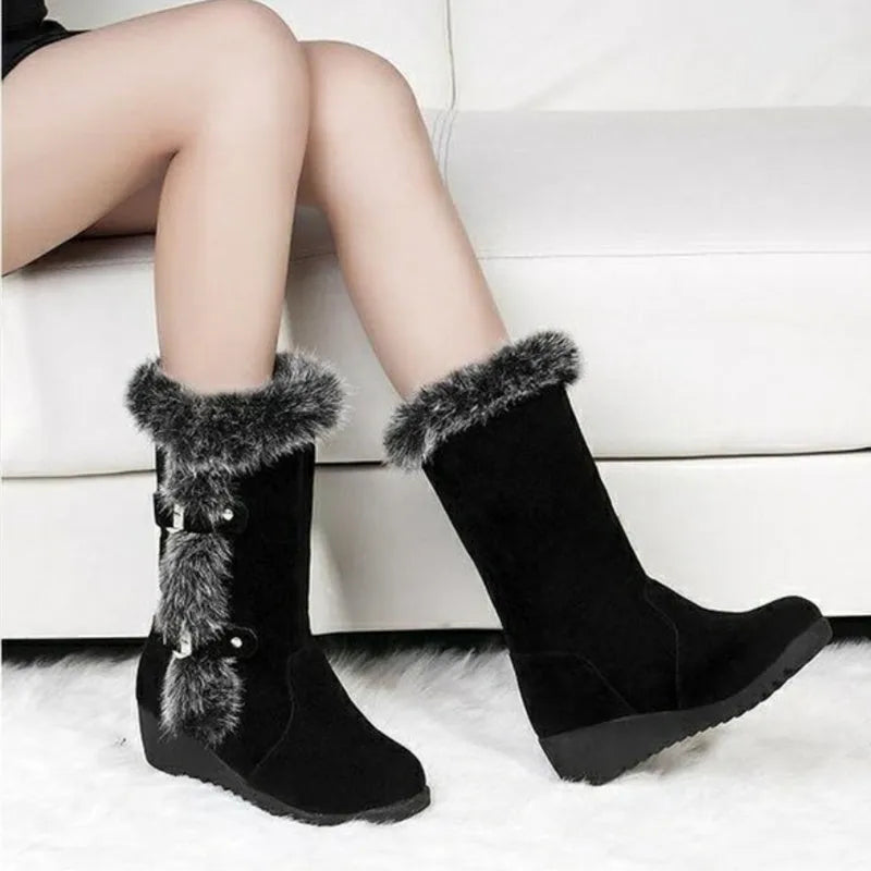 Brown women's winter fur mid-calf snow boots with round toe and low heel