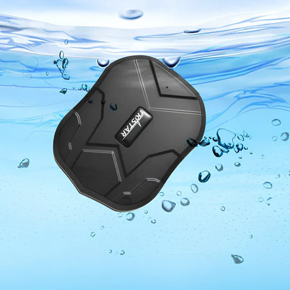 Black TK202 GPS locator, 90x74x25mm waterproof vehicle tracker with magnet and 5000mAh battery