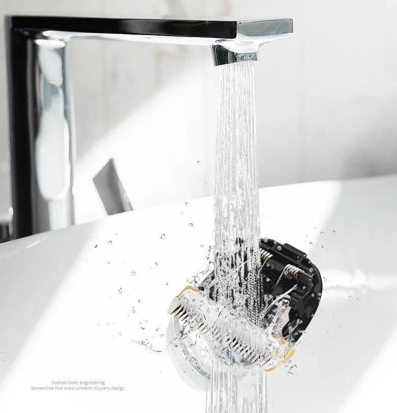 Dog hair clipper with ceramic blade and adjustable combs for precise grooming