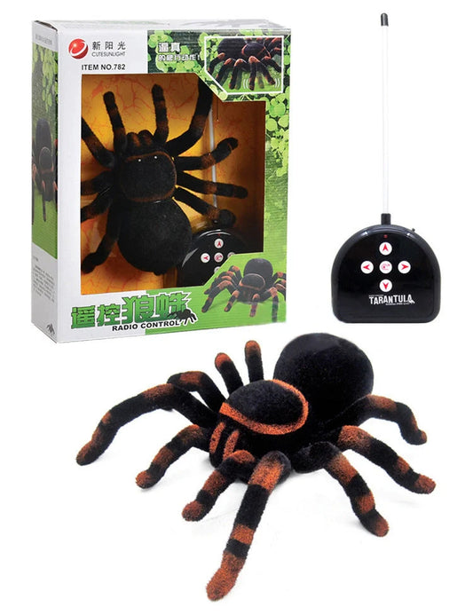 Remote control simulation animal toy featuring a lizard, spider, and mouse for kids' educational play