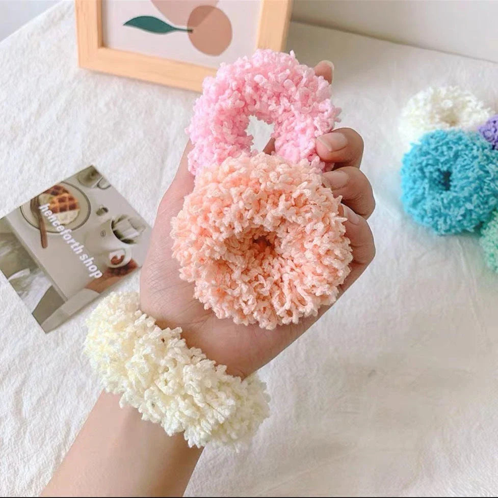 Korean style luminous hair circle plush head rope lady cloth hair tie in various colours