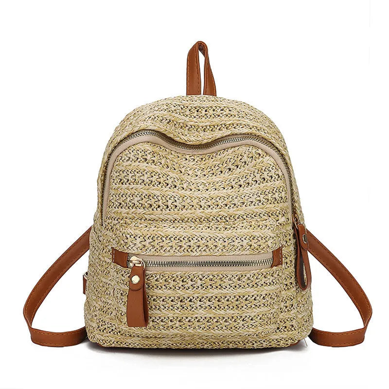 Handwoven straw backpack in beige white, 20x15x21cm, open-top design, lightweight natural fibre for casual beach travel use