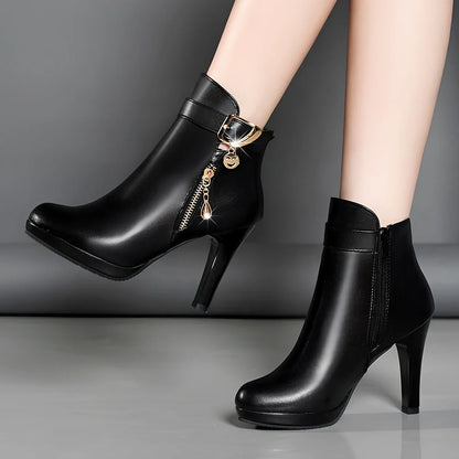 Black women's autumn PU leather boots with pointed toe, 6-8cm fine heel, and rubber sole for sizes 34-40