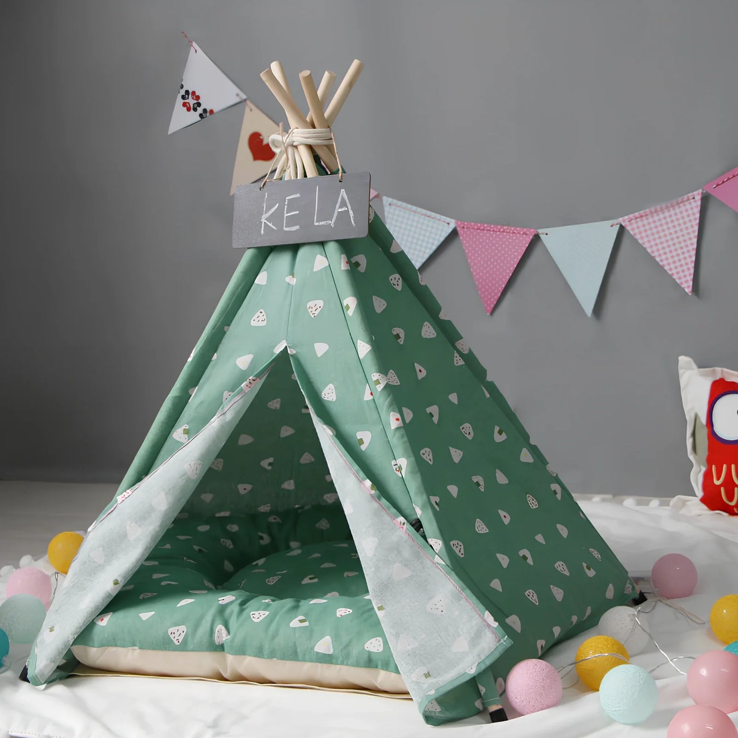 Green triangle cotton pet tent kennel assembled with wood sticks, L size 60x60x70cm, optional cushion for dog cat warmth