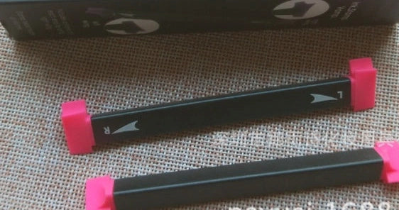 Purple cat eye wing eyeliner stamp with aluminium body and silicone tip measuring 11x1.5cm