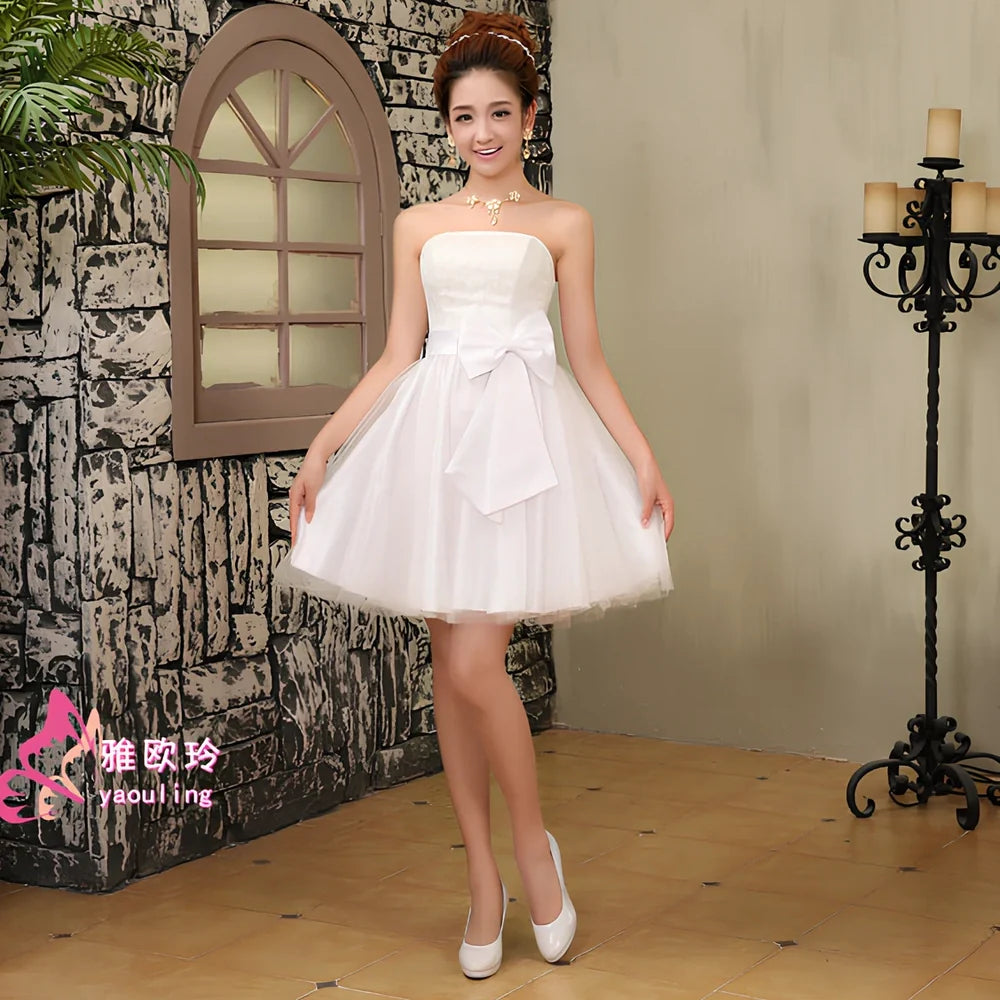 Short tube top lace bride wedding dress in white, with 74-90 cm bust stretch and 78 cm length for adjustable bridal fit