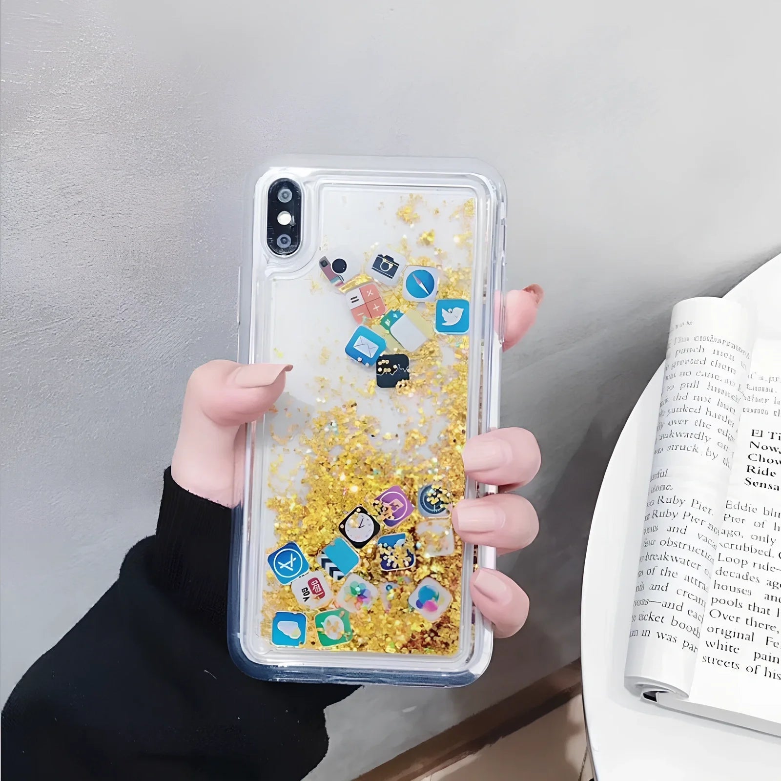 TPU iPhone case with snowflake and sand Christmas pattern, anti-fall design for Apple models 6-11