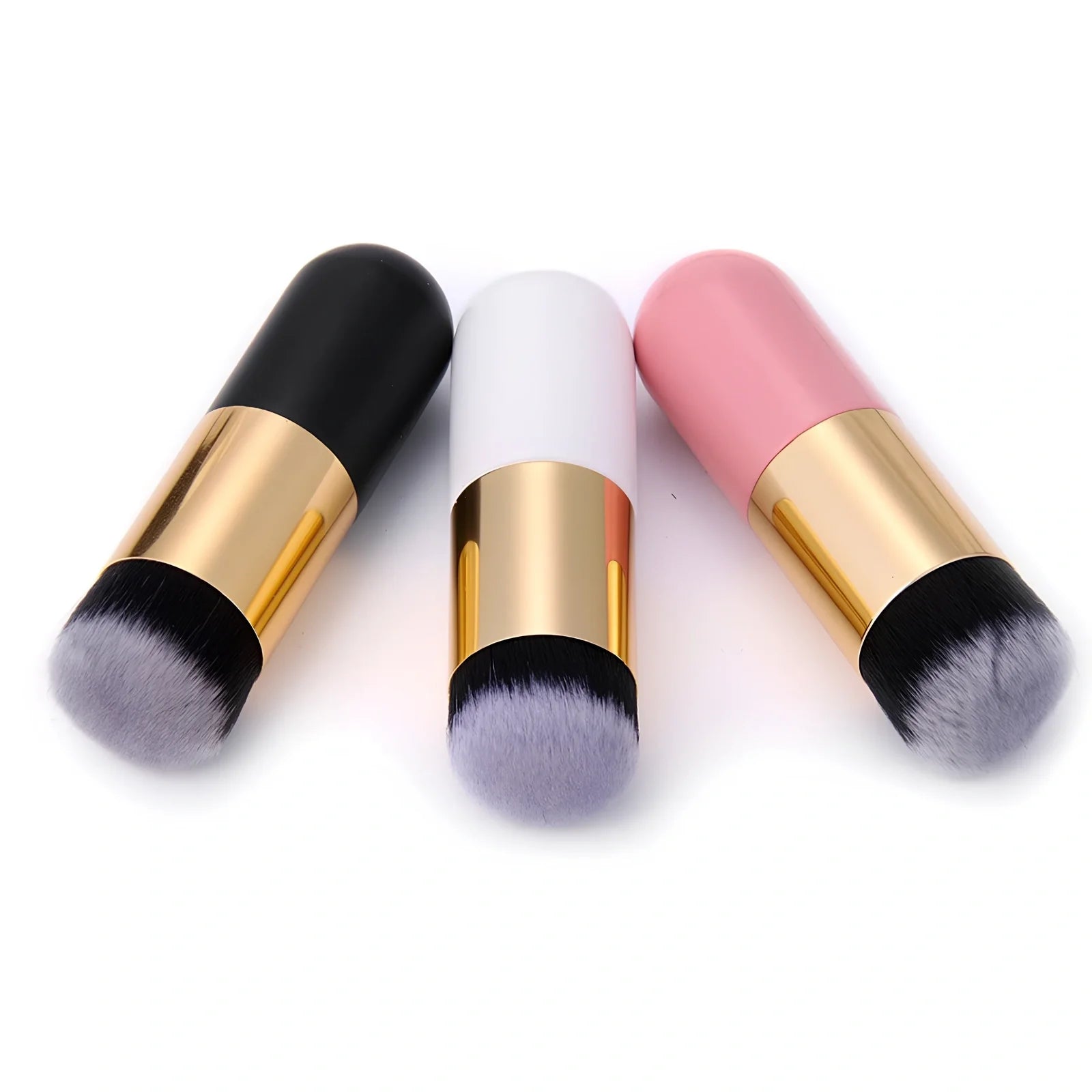 Chubby pier makeup brush in black silver with 2cm rayon bristles and 11cm wooden handle for foundation