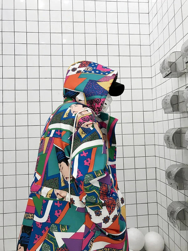 Graffiti trench coat in 100% cotton with unique design