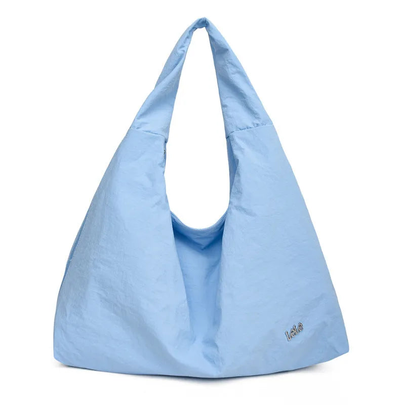 Heart-shaped nylon underarm bag in four colours with crossbody strap