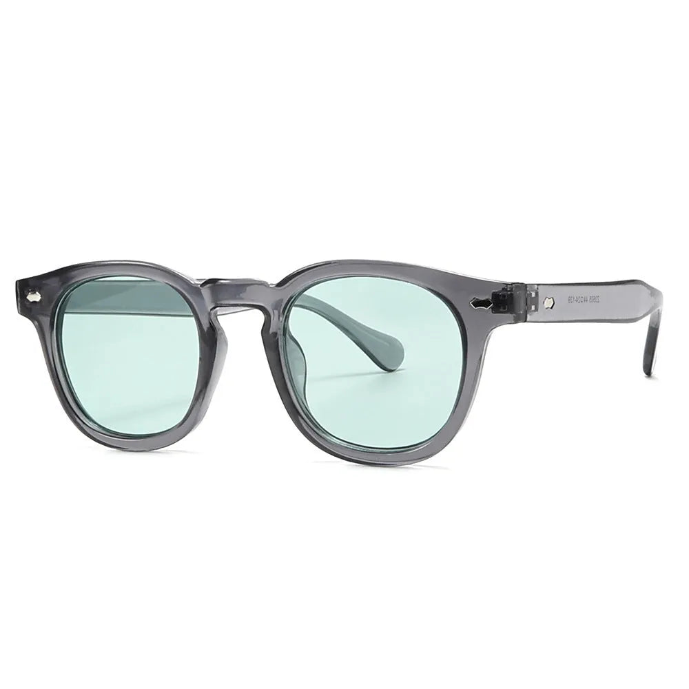 Round rim sunglasses with a plastic frame in a retro Hong Kong style design