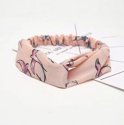 Women's retro style printed headband with elastic free size in vintage-inspired prints