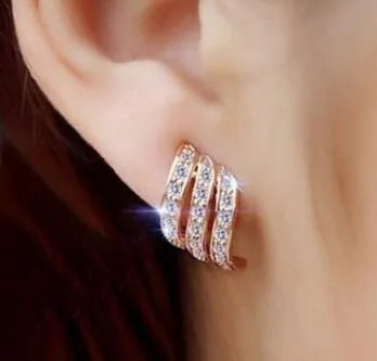 Simple wild temperament plated earrings for women lightweight 9g default colour