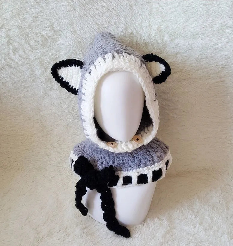 Hand-knitted acrylic children's hat with earmuff cape in gray and orange, 45-55cm size