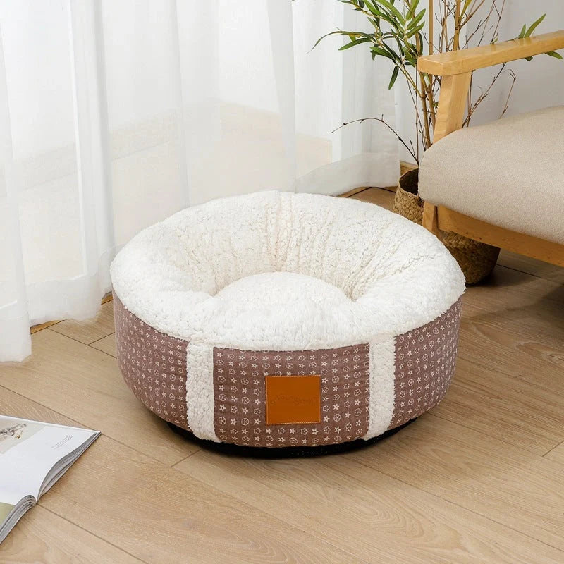 Winter lamb wool pet bed in various sizes and colors for pet warmth and comfort
