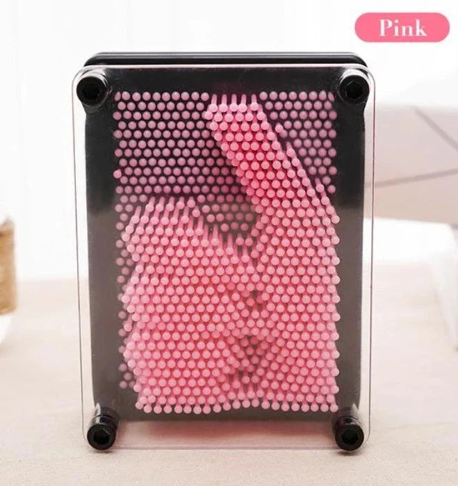 Customizable 3D Sculpture Frame - Create stunning 3D sculptures in seconds by pressing any object onto the array of pins