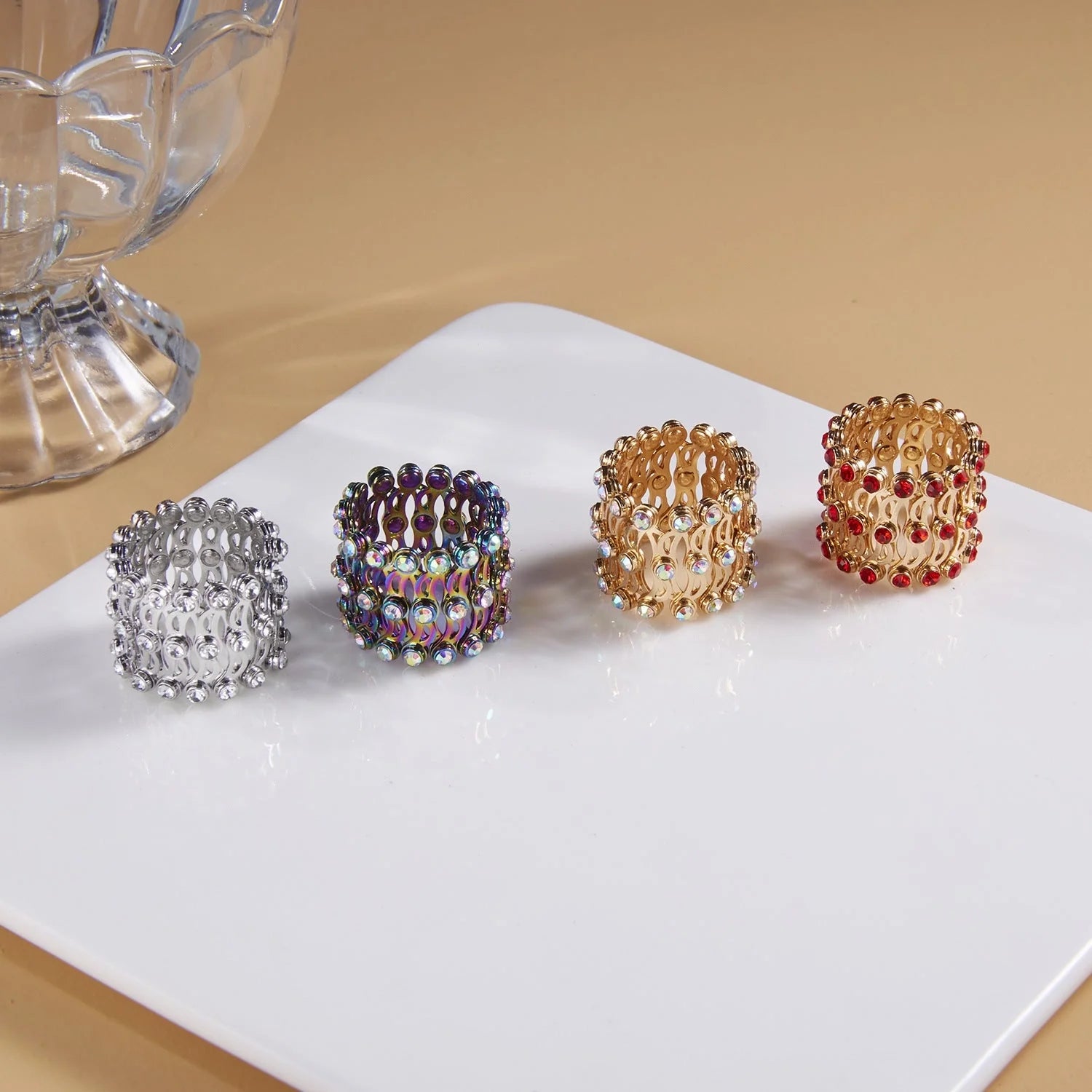 Adjustable 2-in-1 folding retractable rings bracelet with rhinestone inlay