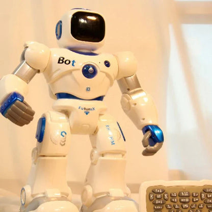 Early education robot with mobile app control for interactive STEM learning