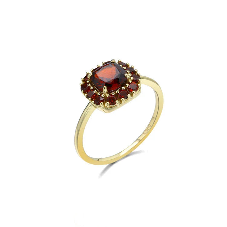 Vintage sterling silver ring with red pomegranate gem inlay, geometric design