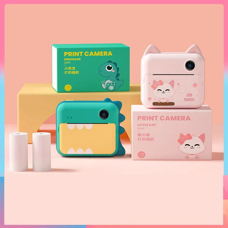 Children's digital camera with photo printing capability in bright colours