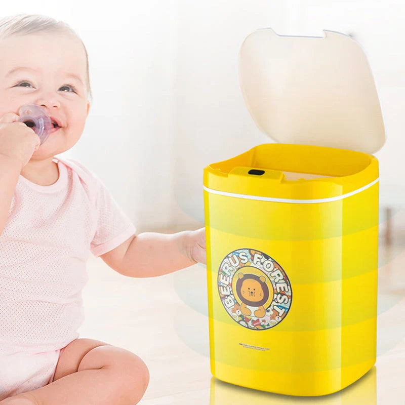 Touchless waste bin with infrared motion sensor and sleek, modern design for New Zealand homes and offices