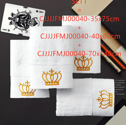 Large 70x140cm cotton bath towel with custom embroidery for hotel sauna use, 100% cotton absorbency