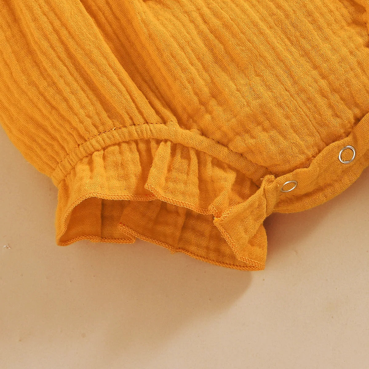 Lace sleeve double-sided ruffled triangle romper for baby girls in summer 95% cotton bodysuit
