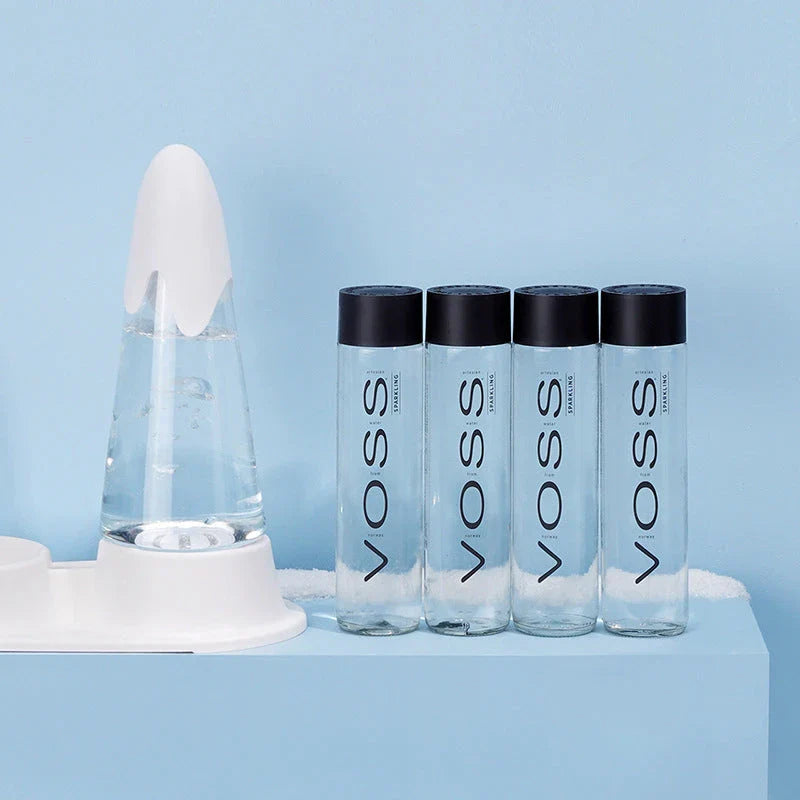 Automatic water dispenser for cats in white and sky blue, ensuring pet hydration