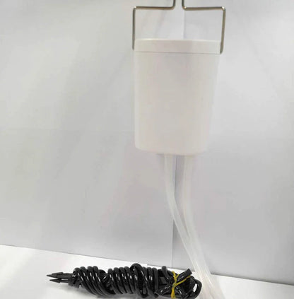 Intelligent automatic watering machine for indoor plants with rechargeable battery