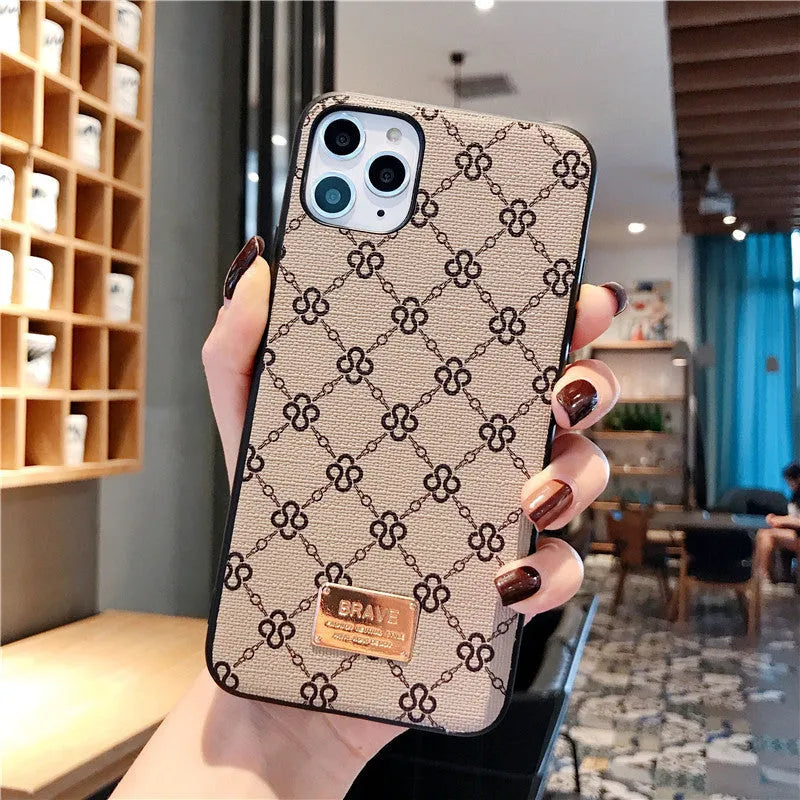 Leather-style TPU anti-drop back cover for iPhone 11 Pro with Four-leaf clover pattern